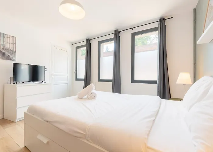 Vieux Lille : Equipped Studio